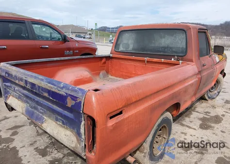 1979 Ford F100 z USA, uszkodzony, nr VIN F10GCEC6366